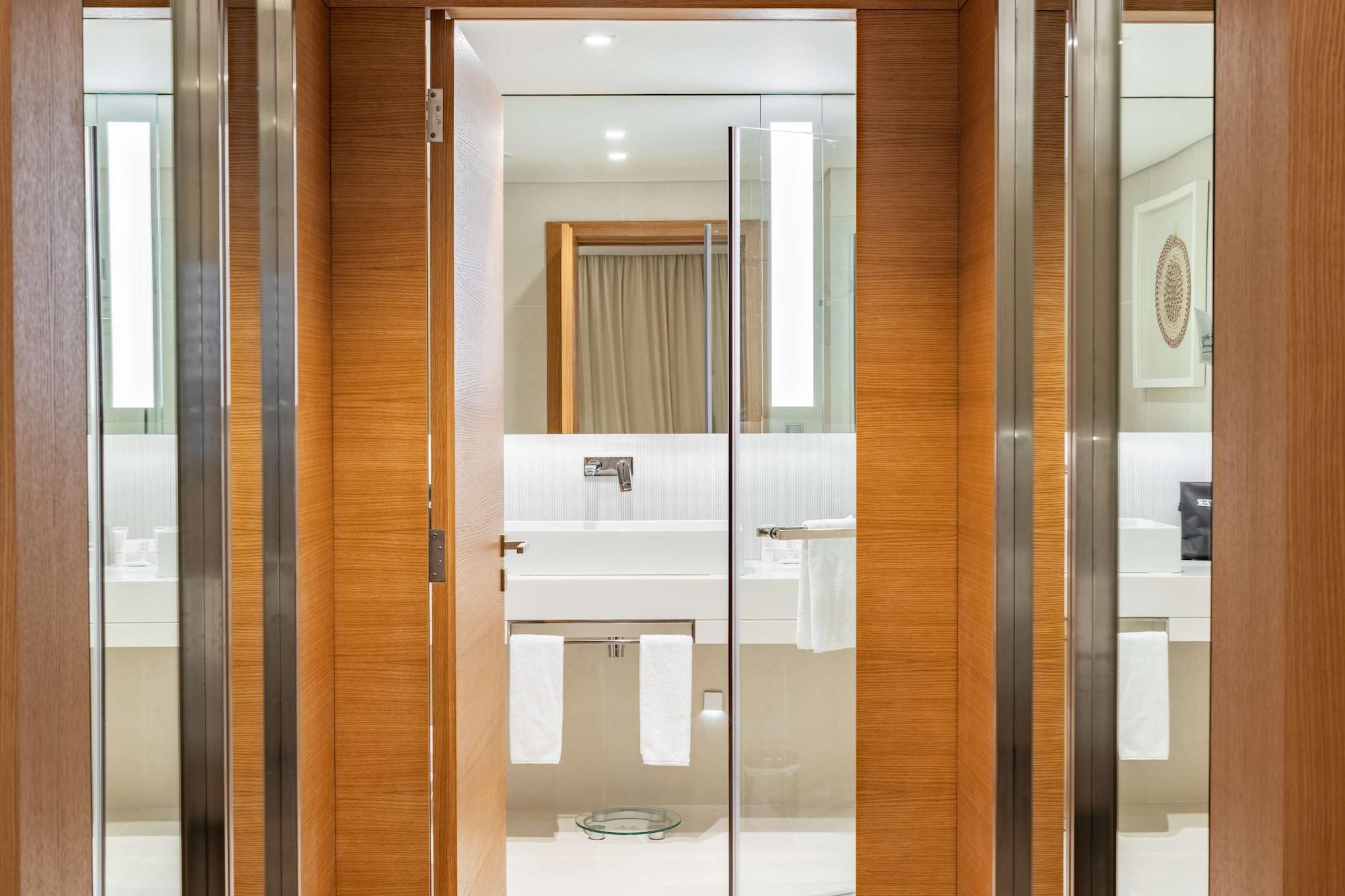 Radisson Blu & Residence, Diplomatic Quarter 4* Riyadh