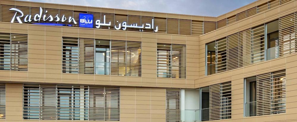 Radisson Blu & Residence, Diplomatic Quarter Hotel