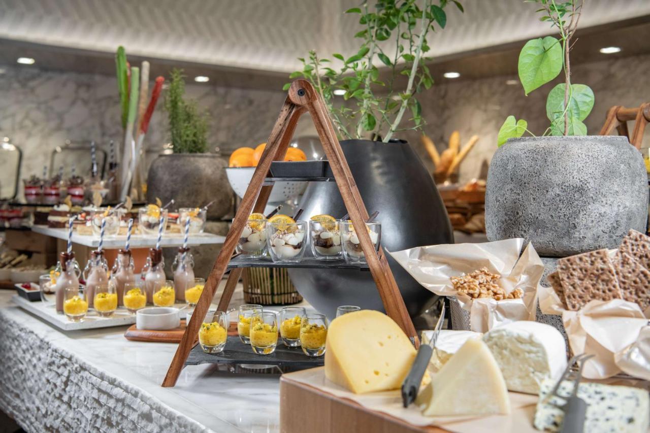 Radisson Blu & Residence, Diplomatic Quarter